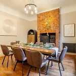 Emerald House Homestay