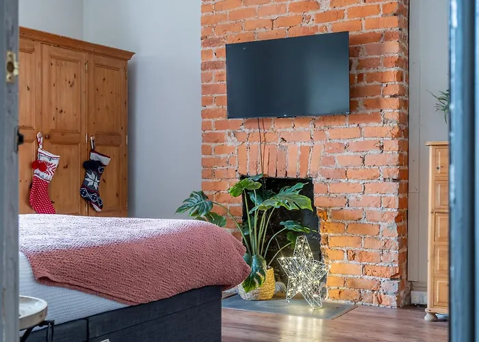 Homestay Emerald House